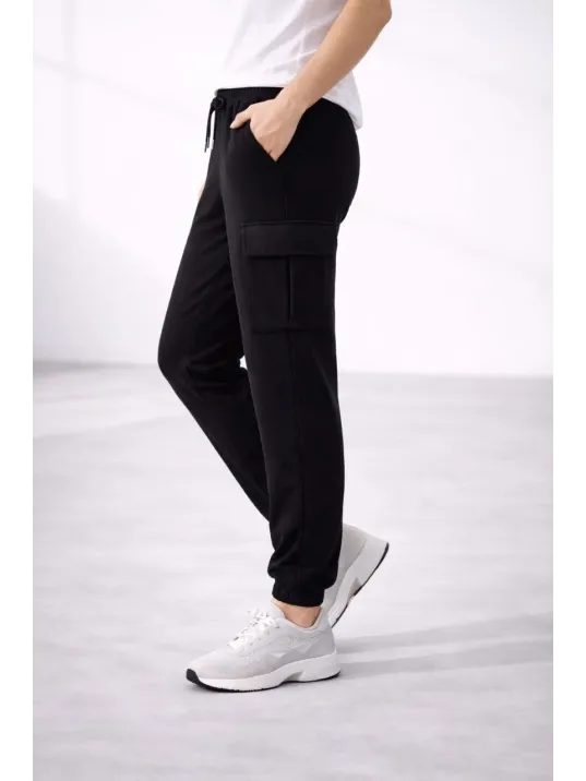 Kadın Jogger Eşofman Altı Rahat Kalıp, Kargo Cepli, Lastikli Paça, Günlük Spor Pantolon - Siyah