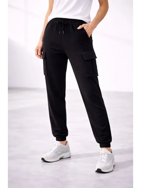 Kadın Jogger Eşofman Altı Rahat Kalıp, Kargo Cepli, Lastikli Paça, Günlük Spor Pantolon - Siyah
