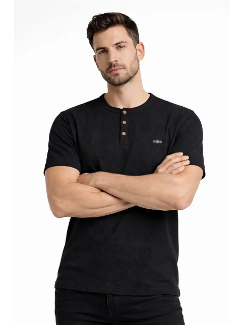 Erkek Waffle Dokulu Likralı Henley Yaka Düğmeli Regular Fit Kısa Kollu T-shirt - Siyah