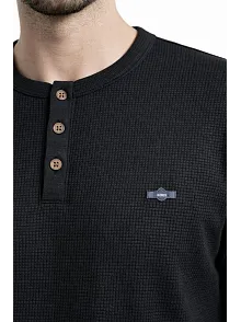Erkek Waffle Dokulu Likralı Henley Yaka Düğmeli Regular Fit Kısa Kollu T-shirt - Siyah