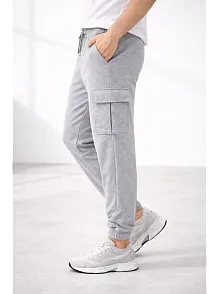 Erkek Jogger Eşofman Altı Regular Fit , Kargo Cepli, Lastikli Paça, Günlük Spor Pantolon - Gri