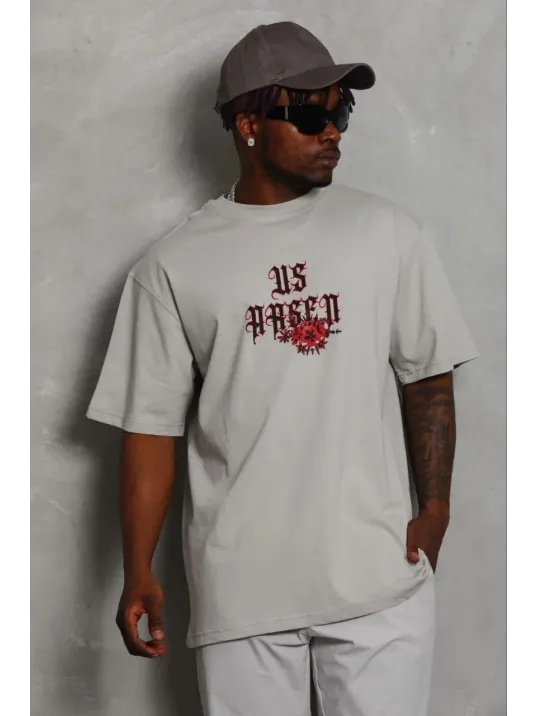 Erkek Baskılı T-shirt Kısa Kol Bisiklet Yaka Regular Fit Rahat Kalıp Günlük Tişört - Gri Erkek Baskılı T-shirt Kısa Kol Bisiklet Yaka Regular Fit Rahat Kalıp Günlük Tişört - Gri