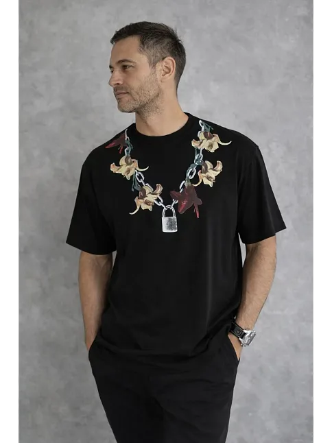 Erkek Baskılı T-shirt Kısa Kol Bisiklet Yaka Regular Fit Rahat Kalıp Günlük Tişört - Siyah Erkek Baskılı T-shirt Kısa Kol Bisiklet Yaka Regular Fit Rahat Kalıp Günlük Tişört - Siyah