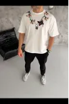 Erkek Baskılı T-shirt Kısa Kol Bisiklet Yaka Regular Fit Rahat Kalıp Günlük Tişört - Beyaz Erkek Baskılı T-shirt Kısa Kol Bisiklet Yaka Regular Fit Rahat Kalıp Günlük Tişört - Beyaz