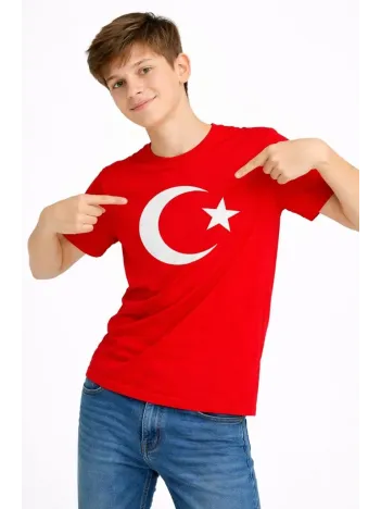 Erkek Çocuk Tişört Bisiklet Yaka Ay Yıldız Bayrak Baskılı T-shirt - Kırmızı Erkek Çocuk Tişört Bisiklet Yaka Ay Yıldız Bayrak Baskılı T-shirt - Kırmızı