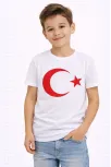 Erkek Çocuk Tişört Bisiklet Yaka Ay Yıldız Bayrak Baskılı T-shirt - Beyaz Erkek Çocuk Tişört Bisiklet Yaka Ay Yıldız Bayrak Baskılı T-shirt - Beyaz