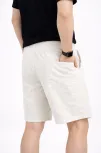 Erkek Keten Kumaş Cepli Rahat Kesim Bel Lastikli Şort - Beyaz Erkek Keten Kumaş Cepli Rahat Kesim Bel Lastikli Şort - Beyaz