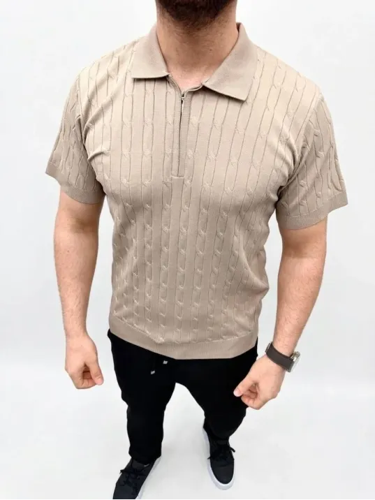 Erkek Yazlık Triko Saç Örgü Tişört Kısa Kol Polo Yaka Fermuarlı T-shirt - Bej Erkek Yazlık Triko Saç Örgü Tişört Kısa Kol Polo Yaka Fermuarlı T-shirt - Bej
