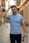 Erkek Fitilli Triko Dokuma Kısa Kol Tişört Yarım Boğaz Modern Yazlık T-shirt - Bebe Mavisi Erkek Fitilli Triko Dokuma Kısa Kol Tişört Yarım Boğaz Modern Yazlık T-shirt - Bebe Mavisi