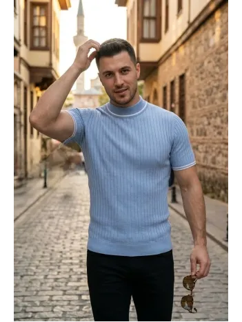 Erkek Fitilli Triko Dokuma Kısa Kol Tişört Yarım Boğaz Modern Yazlık T-shirt - Bebe Mavisi Erkek Fitilli Triko Dokuma Kısa Kol Tişört Yarım Boğaz Modern Yazlık T-shirt - Bebe Mavisi