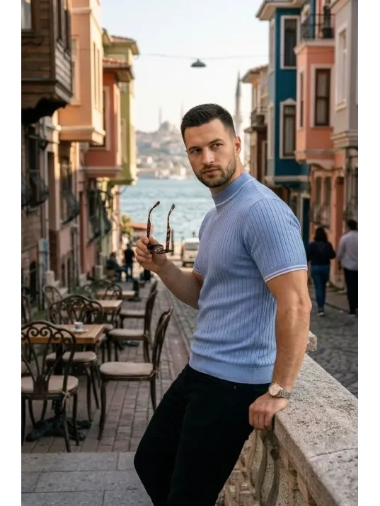Erkek Fitilli Triko Dokuma Kısa Kol Tişört Yarım Boğaz Modern Yazlık T-shirt - Bebe Mavisi Erkek Fitilli Triko Dokuma Kısa Kol Tişört Yarım Boğaz Modern Yazlık T-shirt - Bebe Mavisi