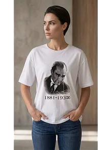 Kadın Atatürk Baskılı Tişört Kısa Kollu Bisiklet Yaka T-shirt - Beyaz