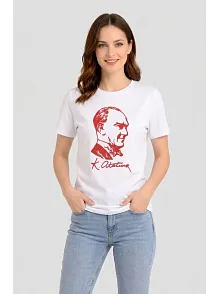 Kadın Atatürk Baskılı Tişört Kısa Kollu Bisiklet Yaka T-shirt - Beyaz Kadın Atatürk Baskılı Tişört Kısa Kollu Bisiklet Yaka T-shirt - Beyaz