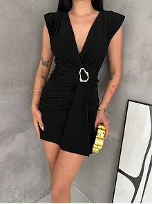 Kadın Kruvaze Drapeli Tokalı Mini Elbise Şık Gece Davet Abiye - Siyah