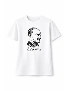 Erkek Çocuk Atatürk Baskılı Tişört Kısa Kollu Bisiklet Yaka T-shirt - Beyaz Erkek Çocuk Atatürk Baskılı Tişört Kısa Kollu Bisiklet Yaka T-shirt - Beyaz