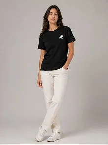 Kadın Minimal Geyik Logolu Tişört Bisiklet Yaka Kısa Kol Yazlık T-shirt - Siyah Kadın Minimal Geyik Logolu Tişört Bisiklet Yaka Kısa Kol Yazlık T-shirt - Siyah