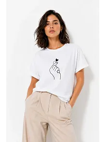 Kadın Kore Parmak Kalp Aşk Temalı Minimal Baskılı Tişört Yazlık Kısa Kol T-shirt  - Beyaz