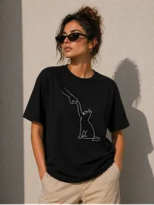 Kadın Minimal Kedi Çizim Baskılı Tişört Kısa Kol Yazlık T-shirt - Siyah Kadın Minimal Kedi Çizim Baskılı Tişört Kısa Kol Yazlık T-shirt - Siyah