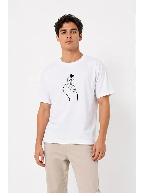 Erkek Kore Parmak Kalp Aşk Temalı Minimal Baskılı Tişört Yazlık Kısa Kol T-shirt - Beyaz Erkek Kore Parmak Kalp Aşk Temalı Minimal Baskılı Tişört Yazlık Kısa Kol T-shirt - Beyaz