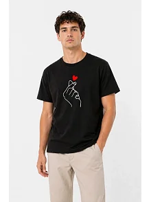 Erkek Kore Parmak Kalp Aşk Temalı Minimal Baskılı Tişört Yazlık Kısa Kol T-shirt - Siyah