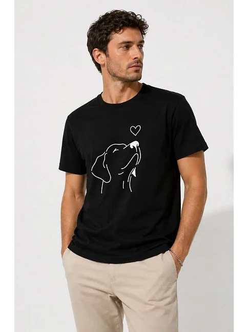 Erkek Köpek Figürlü Minimal Baskılı Tişört Kısa Kol Yazlık T-shirt - Siyah Erkek Köpek Figürlü Minimal Baskılı Tişört Kısa Kol Yazlık T-shirt - Siyah