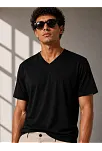 Erkek V Yaka Basic Tişört Kısa Kol Yazlık Regular Fit T-shirt - Siyah Erkek V Yaka Basic Tişört Kısa Kol Yazlık Regular Fit T-shirt - Siyah