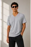 Erkek V Yaka Basic Tişört Kısa Kol Yazlık Regular Fit T-shirt - Gri Erkek V Yaka Basic Tişört Kısa Kol Yazlık Regular Fit T-shirt - Gri