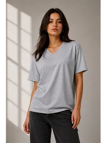 Kadın V Yaka Basic Tişört Kısa Kol Yazlık Regular Fit T-shirt - Gri