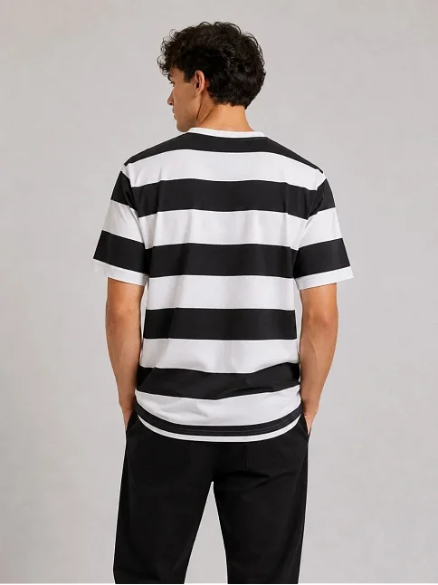Erkek Çizgili Oversize Tişört Bisiklet Yaka Kısa Kol Yazlık T-shirt - Siyah Erkek Çizgili Oversize Tişört Bisiklet Yaka Kısa Kol Yazlık T-shirt - Siyah