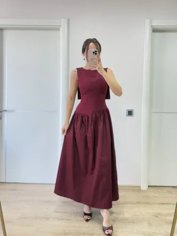 Krep Arkası Kanat Arka Ön Pens Detaylı Uzun Kadın Elbise - Bordo Krep Arkası Kanat Arka Ön Pens Detaylı Uzun Kadın Elbise - Bordo