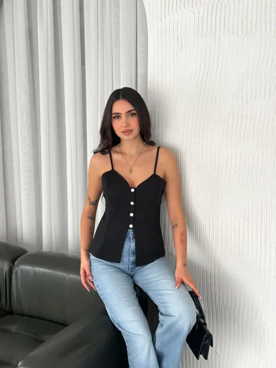 Askılı Dekolte Deraylı Bluz Crop - Siyah