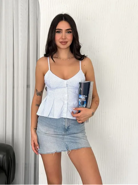 Askılı Dekolte Detaylı Crop - Açık Mavi