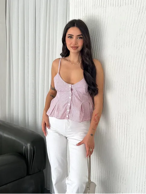 Askılı Dekolte Deraylı Crop - Kırmızı