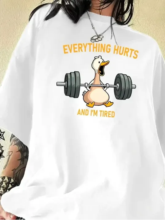 Ördek Baskılı ve Yuvarlak Yakalı Kadın Günlük Büyük Boy Siyah Tişört. - Beyaz Ördek Baskılı ve Yuvarlak Yakalı Kadın Günlük Büyük Boy Siyah Tişört. - Beyaz