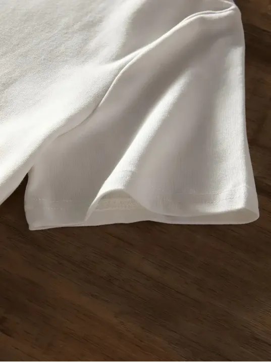 Brooklyn Harf Baskılı Düşük Omuzlu T-shirt, Rahat Kısa Kollu Bol T-shirt, Kadın Giyim - Beyaz Brooklyn Harf Baskılı Düşük Omuzlu T-shirt, Rahat Kısa Kollu Bol T-shirt, Kadın Giyim - Beyaz