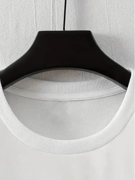 Ben Şişman Değilim Tanrı Bana Hava Yastığı Verdi Çünkü Ben Değerliyim Tişörtü - Beyaz