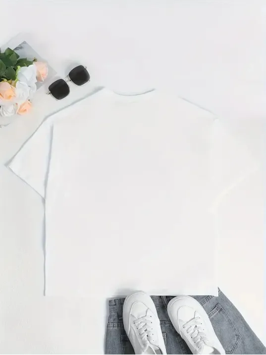 Ördek Baskılı ve Yuvarlak Yakalı Kadın Günlük Büyük Boy Siyah Tişört. - Beyaz