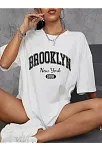 Brooklyn Harf Baskılı Düşük Omuzlu T-shirt, Rahat Kısa Kollu Bol T-shirt, Kadın Giyim - Beyaz