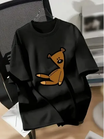 20/1 Penye Compack Ayı Baskılı Oversize Bisiklet Yaka Kısa Kol T-shirt - Siyah 20/1 Penye Compack Ayı Baskılı Oversize Bisiklet Yaka Kısa Kol T-shirt - Siyah