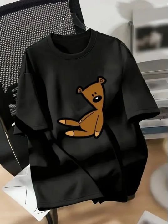 20/1 Penye Compack Ayı Baskılı Oversize Bisiklet Yaka Kısa Kol T-shirt - Siyah 20/1 Penye Compack Ayı Baskılı Oversize Bisiklet Yaka Kısa Kol T-shirt - Siyah