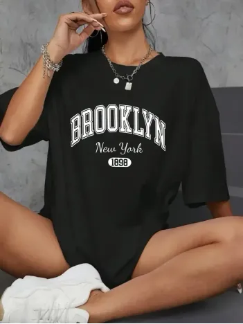 Brooklyn Harf Baskılı Düşük Omuzlu T-shirt, Rahat Kısa Kollu Bol T-shirt, Kadın Giyim - Siyah Brooklyn Harf Baskılı Düşük Omuzlu T-shirt, Rahat Kısa Kollu Bol T-shirt, Kadın Giyim - Siyah