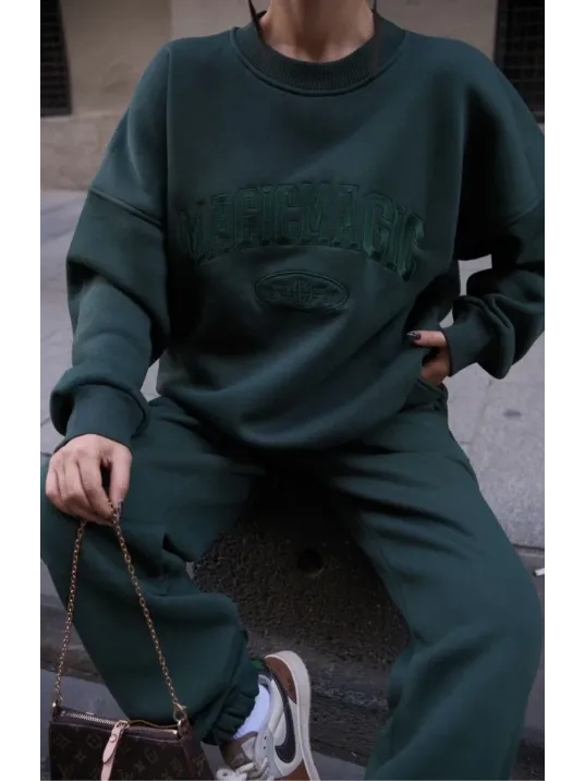 Bisiklet Yaka Nakış İşlemeli Üç İplik Sweat Takım - Yeşil Bisiklet Yaka Nakış İşlemeli Üç İplik Sweat Takım - Yeşil