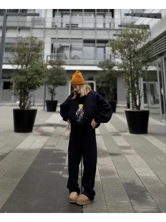 Bisiklet Yaka Üç İplik Sweat Takım - Siyah Bisiklet Yaka Üç İplik Sweat Takım - Siyah