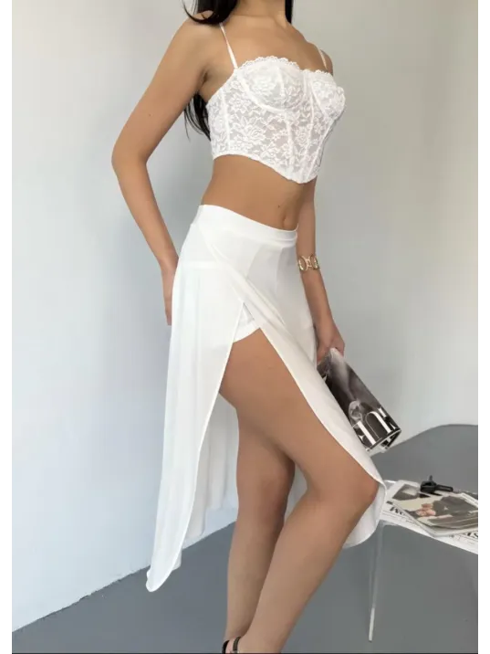 Çepli Şortlu Yırtmaçlı Etek - Beyaz Çepli Şortlu Yırtmaçlı Etek - Beyaz