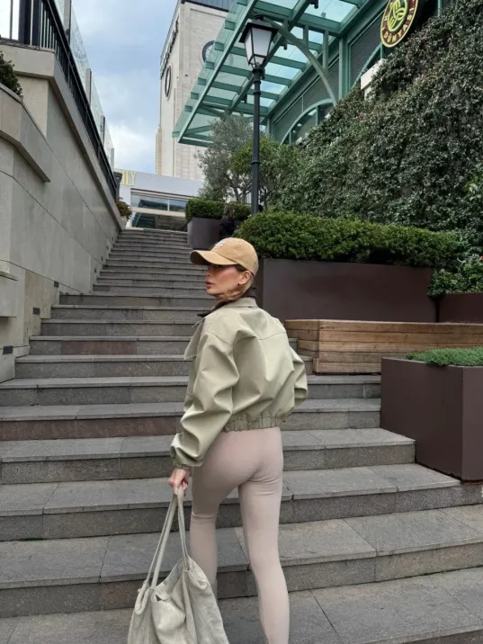 Çift Yakalı Ceket Mont - Yeşil Çift Yakalı Ceket Mont - Yeşil