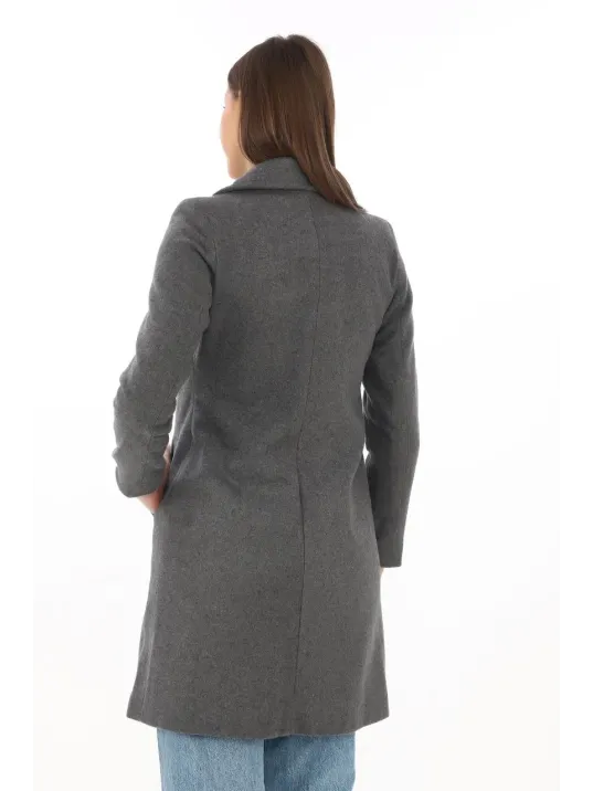 Kadın Kaşe Kaban – Siyah Yünlü Dokuma, Kruvaze Yaka, Astarlı, Cepli, Kuşaklı Uzun Boy Tesettür Uyumlu Kışlık Şık Kaban - Füme