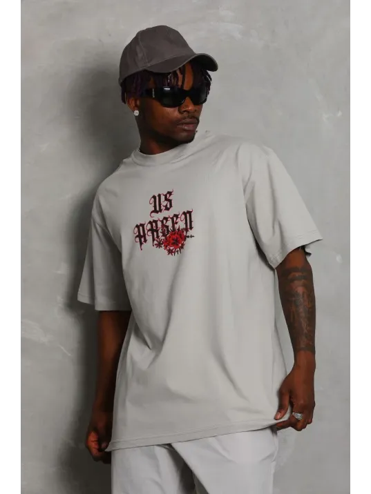 Unisex Oversize Baskılı Bisiklet Yaka T-Shirt - Gri Unisex Oversize Baskılı Bisiklet Yaka T-Shirt - Gri