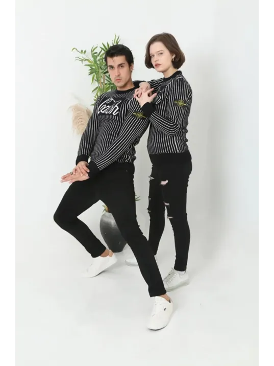 Erkek Bisiklet Yaka Yün Örmeli Triko Kazak - Siyah Erkek Bisiklet Yaka Yün Örmeli Triko Kazak - Siyah