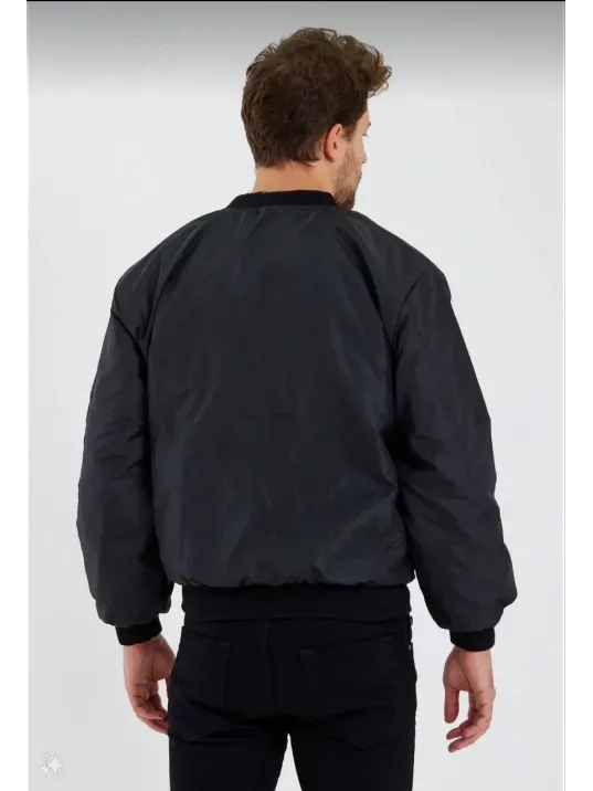 Unisex Siyah Bomber Mont – Su İtici Kumaş, Kapitone Astarlı, Fermuarlı ve Günlük Kullanıma Uygun Ceket- Siyah Unisex Siyah Bomber Mont – Su İtici Kumaş, Kapitone Astarlı, Fermuarlı ve Günlük Kullanıma Uygun Ceket- Siyah
