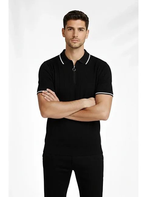 Erkek Fermuarlı Yaka Fitilli Triko Kısa Kollu Regular Fit Tişört T-shirt - Siyah Erkek Fermuarlı Yaka Fitilli Triko Kısa Kollu Regular Fit Tişört T-shirt - Siyah